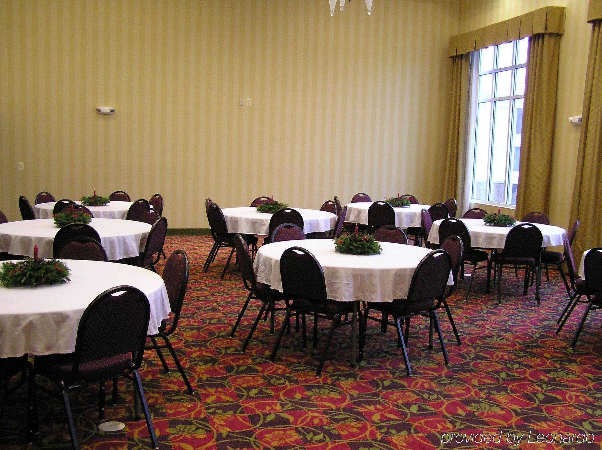 Holiday Inn Express Woodstock-Shenandoah Valley By Ihg Ανέσεις φωτογραφία