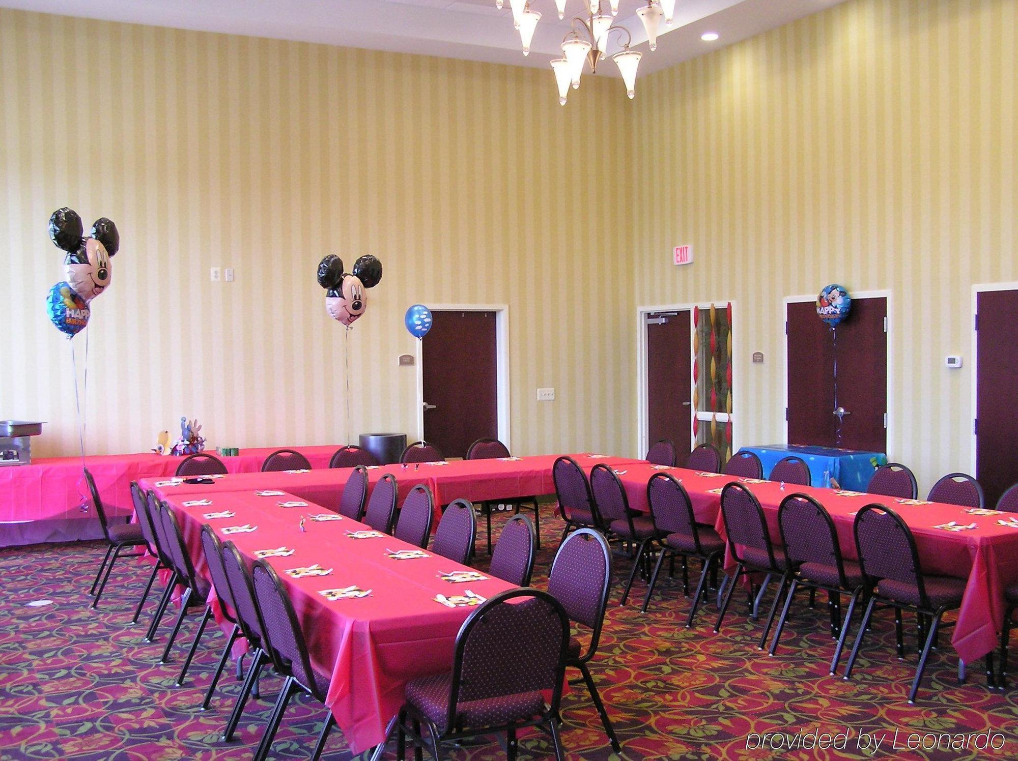 Holiday Inn Express Woodstock-Shenandoah Valley By Ihg Εξωτερικό φωτογραφία