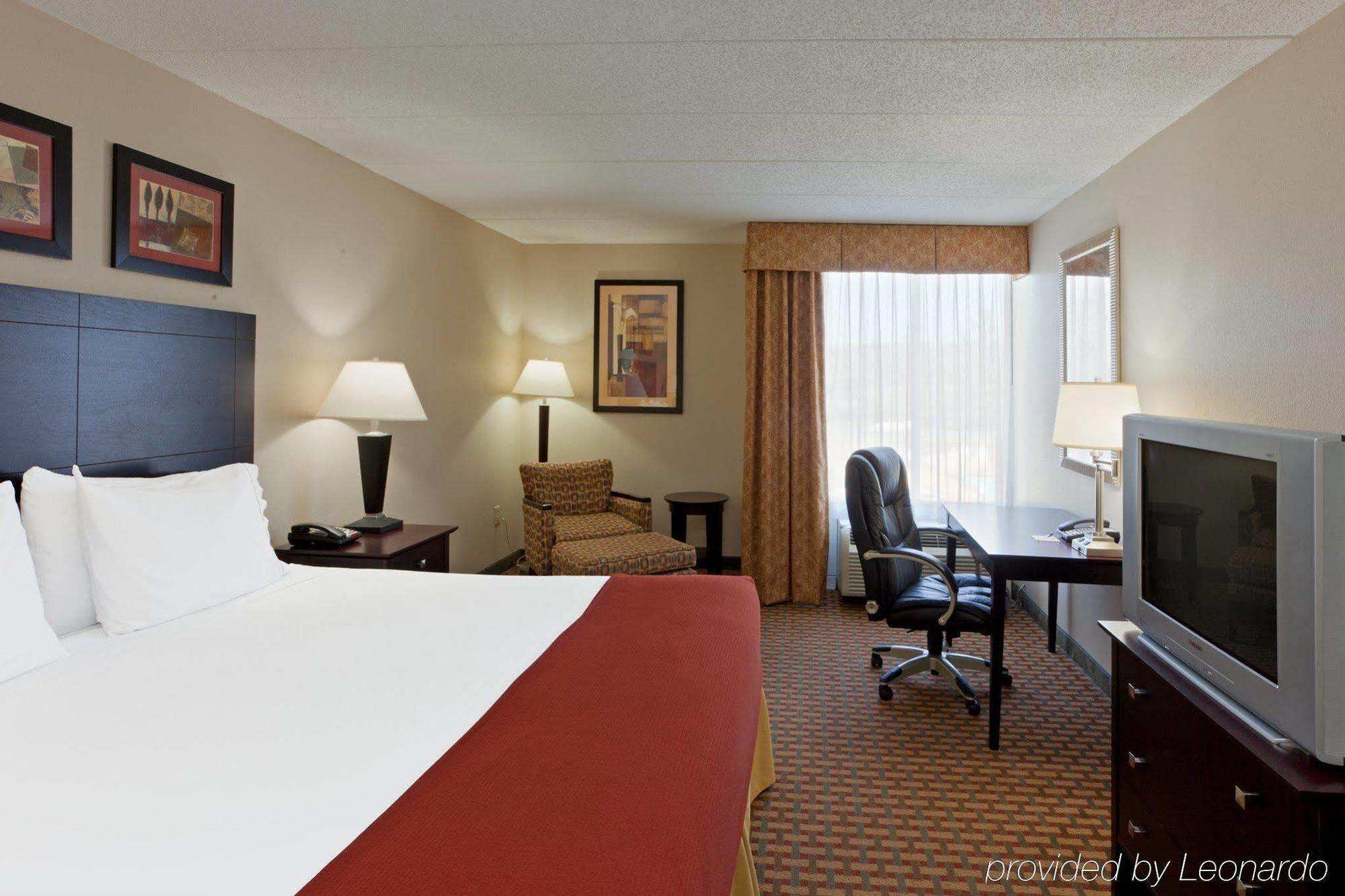Holiday Inn Express Woodstock-Shenandoah Valley By Ihg Εξωτερικό φωτογραφία